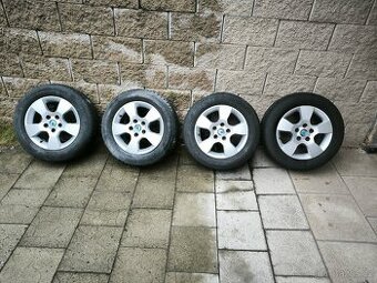 Prodám originální litá kola Škoda,,15,, rozteč 5x112
