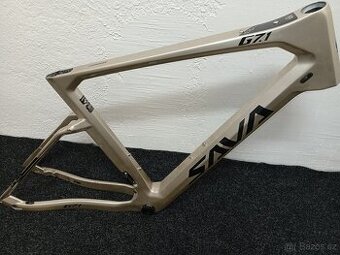 Karbonovy gravel rám Sava G7.1