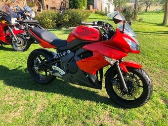 Kawasaki ER-6F, 29tis km, krásný stav, plotna + kufr