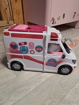 Barbie sanitka - 1