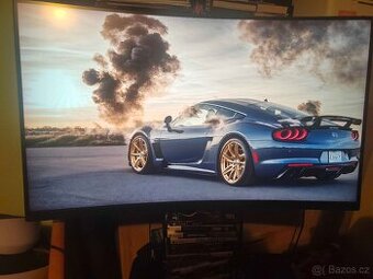 Herní Monitor 32" S3220DGF (pův. cena 12 000)