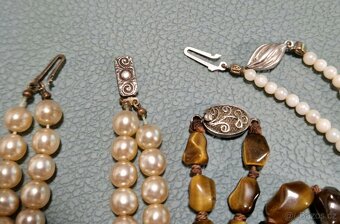 Starožitné korále se stříbrným zapínáním - puncované