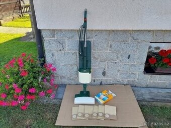 Vysavač Vorwerk 121 s elektronickou klepaci hlavicí
