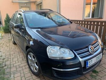 VW Golf Variant 1.9 TDi rok 2009 originál 214000km Navi Klma