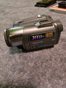 Digitální kamera Panasonic NV-GS230 + DO + nabíječka