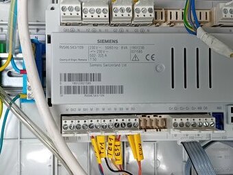 Ekvitermní regulátor Siemens RVS 46.543/109
