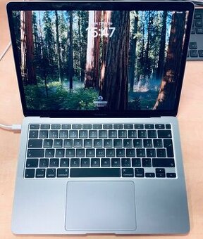 Apple MacBook Air model A2718