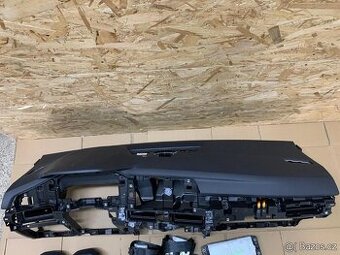 Airbagová sada Volkswagen golf 8 s novou deskou