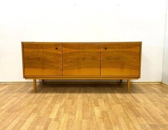 Retro komoda 60. léta Brusel