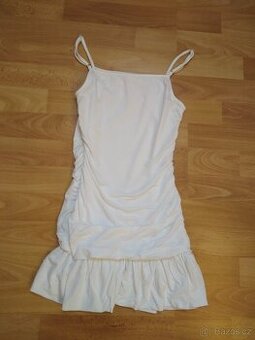 Dívčí šaty vel.146