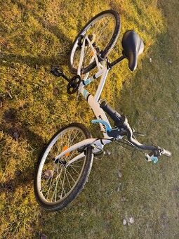 Dětské 24 trekové kolo 100   9-12