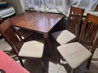 Stůl a židle