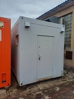 Použitá sanitární buňka s umyvadly č.1869