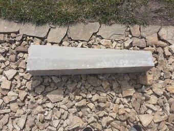 Obrubník silniční přechodový levý