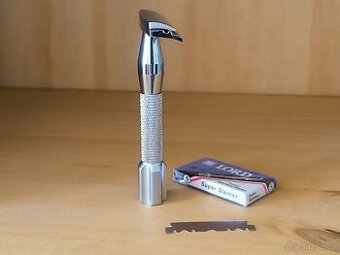 Yaqi Razzo Rocket SE - holící strojek SE