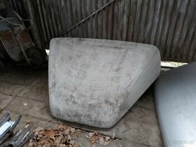 Štít na střechu kabiny