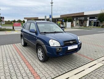Hyundai Tucson 2.0 CRDi 103kw po 1maj v ČR NAVI