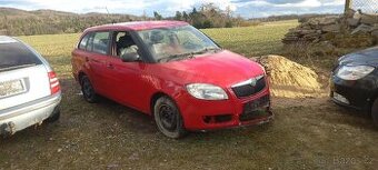 Prodám na díly Fabia 1.2 44kw bbm