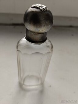 Malá butýlka na alkohol SS