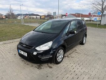 Ford S-MAX 2,0TDCi 103kW, 7 míst, tažné