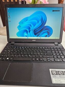 Acer Aspire ES1-531-N15W4  (čtyřjádrový procesor )