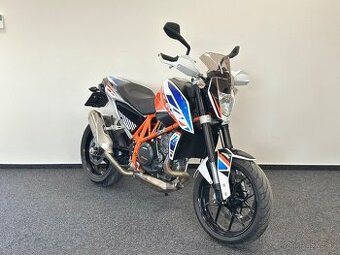 KTM Duke 690