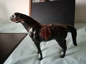 Kůň kožená dekorace starožitnost - 1