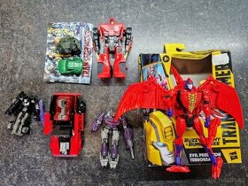7 kusů figurek Transformers, hračky