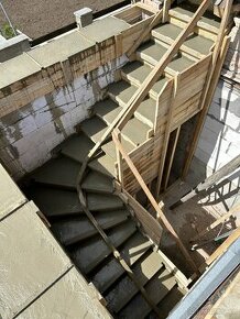 Šalování betonových schodů: - 1