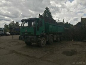 IVECO 8x4