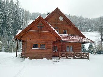 Prodej nadstandartně zrekonstruované chaty, Beskydy.