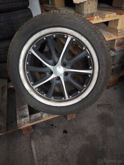 Disky s roztečí 5x100 novými pneu 205/55 R17. - 1