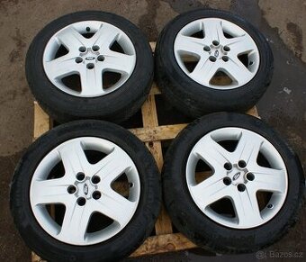 4ks kola originál Ford R16 nebo jen pěkné poklice Ford