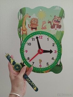 dětské hodinky a papírové hodiny