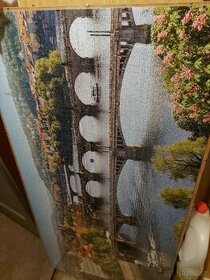Puzzle v pasparte