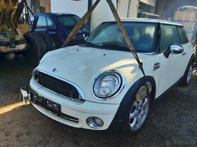 Mini cooper r56 1.416v n.d.