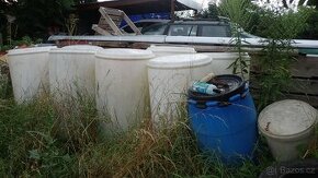 Sudy na vodu, plastové 220L