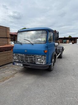 Prodám Avia A30N nosič kontejnerů