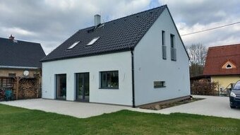 Prodej rodinného domu Dolní Branná - 1