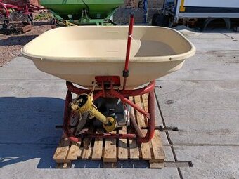 800L Rozmetadlo KVERNELAND VICON PS - perfektní pro sůl