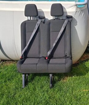 PRODÁM ORIGINÁL DVOUSEDAČKU FORD TRANSIT MK8