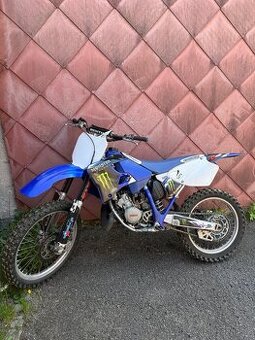Yamaha yz 125 - 1