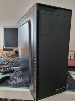 Stolni PC windows 11 ASUS H310M-R i3 8100 8GB RAM 120GB SSD