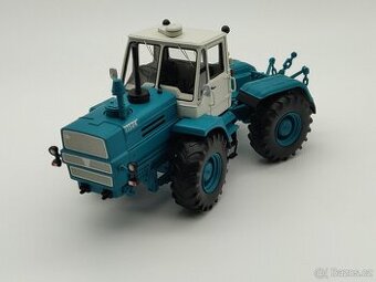 Traktor Charkov T150K Schuco, ne Kaden Tatra,ne Abrex Škoda