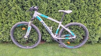 Horské/trekové kolo Rockrider 540