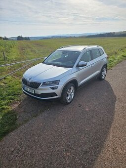 Škoda Karoq 2.0 TDI DSG 4×4 • 175 000 km • Panorama • Tažné