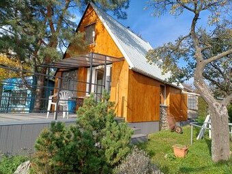 Dlouhodobý pronájem celoroční chaty ve Šlapanicích