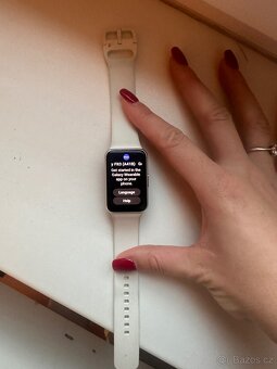 Chytrý náramek Samsung Galaxy fit 3 střilbrno bílý