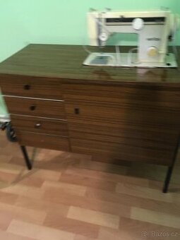 Prodej elektrického šicího stroje Veritas