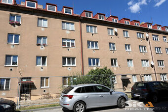 SLEVA  Prodej podkrovního bytu 2+kk, 35 m2 - Louny východ